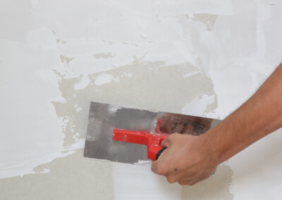 travaux de peinture interieure cezac artisan peintre haute gironde renovation peinture murs et plafonds